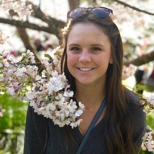 Meet your Posher, Katelyn